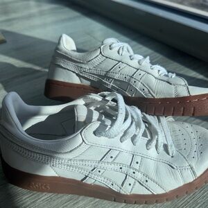 ASICS Sportstyle White Sneakers with Gum Sole